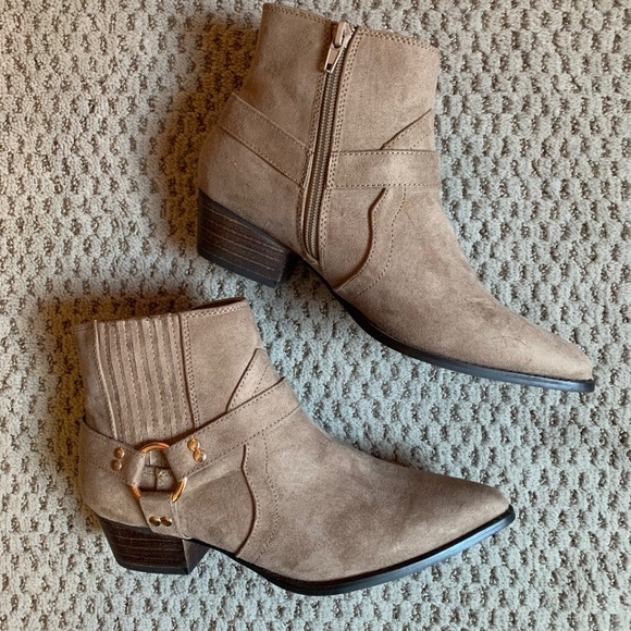 Tan ankle boots - Picture 1 of 1